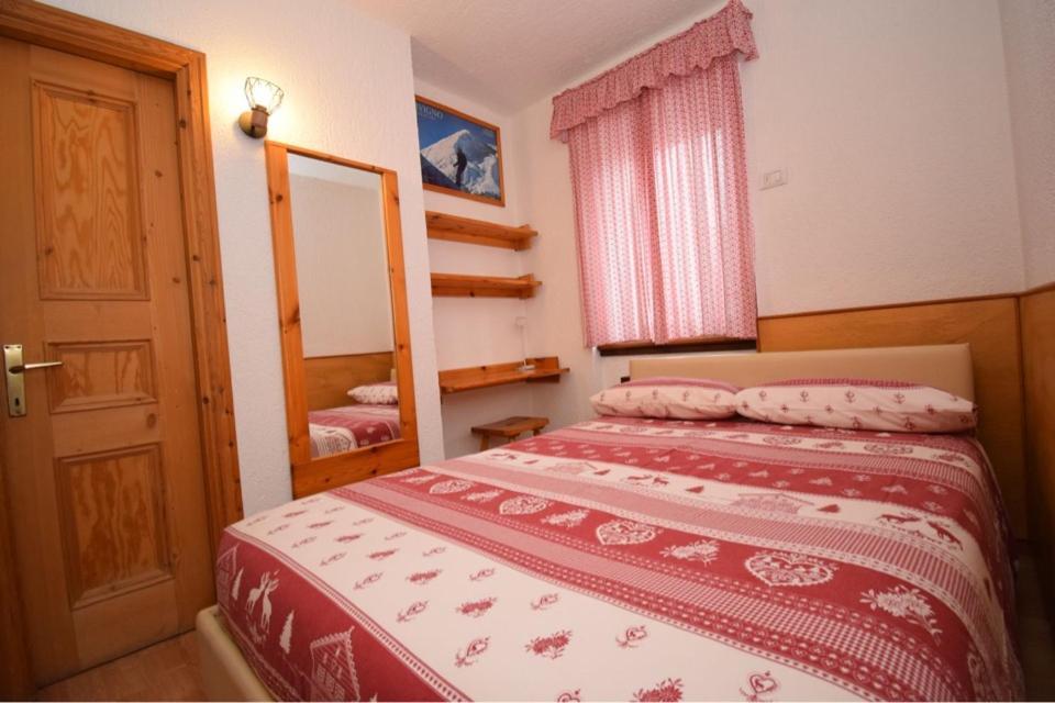 Livigno Nest Apartment ภายนอก รูปภาพ
